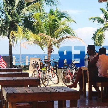 Go Deeper Tioman Hotel Exterior foto