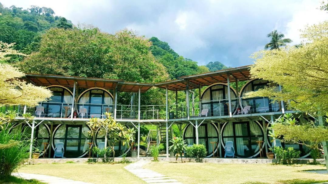 Go Deeper Tioman Hotel Exterior foto